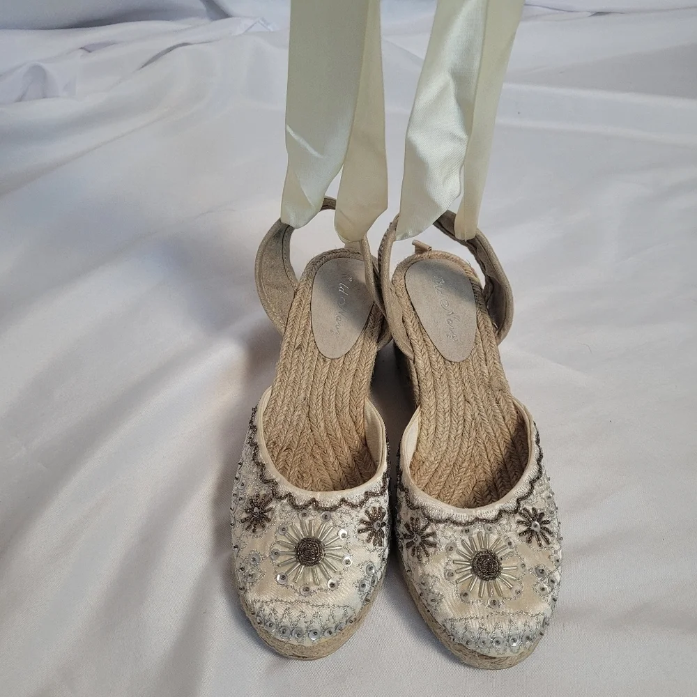 VTG Old Navy Women's Silver & Gold Satin Sequins Espadrille Shoes Size 8